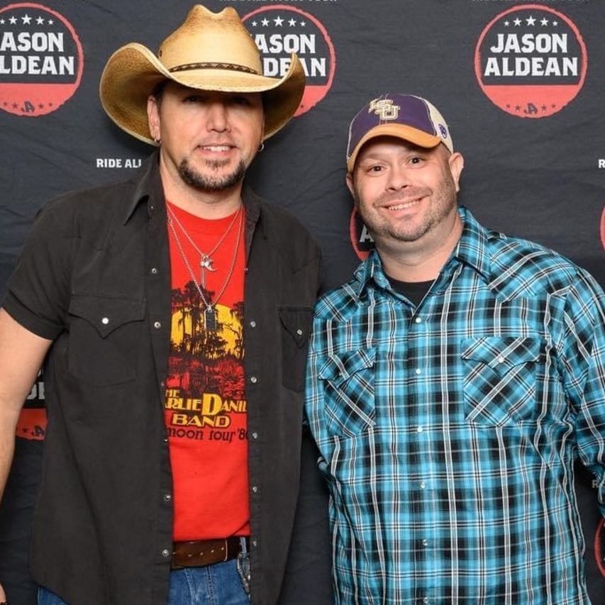 CONGRATULATIONS TO THE ALDEAN ARMY AUGUST FAN OF THE MONTH Jason Aldean